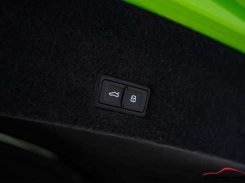 Used 2022 Lamborghini Urus AWD/4WD image 61