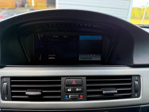 Used 2011 BMW 335is Convertible image 27