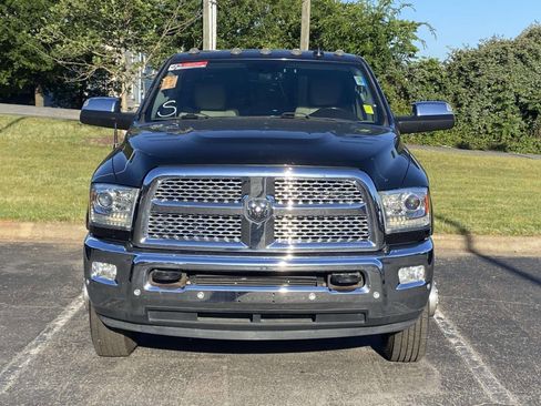 Used 2018 RAM 3500 Laramie AWD/4WD image 2