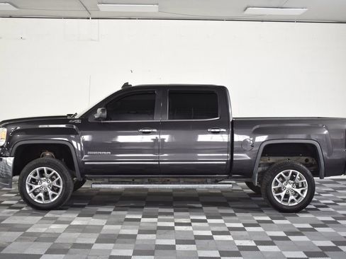 Used 2015 GMC Sierra 1500 SLT w/ SLT Crew Cab Value Package AWD/4WD image 2
