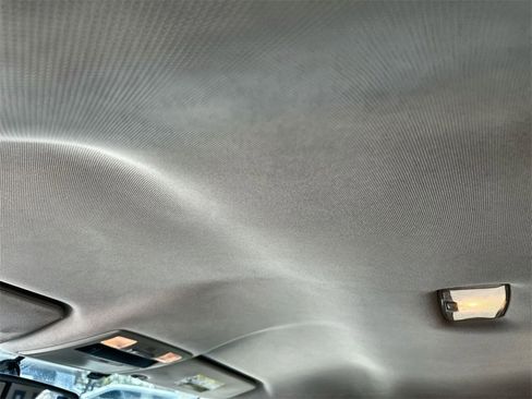 Used 2017 Toyota Tacoma SR5 image 19