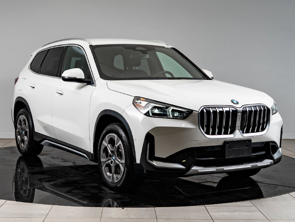 Certified 2025 BMW X1 xDrive28i AWD/4WD image 12