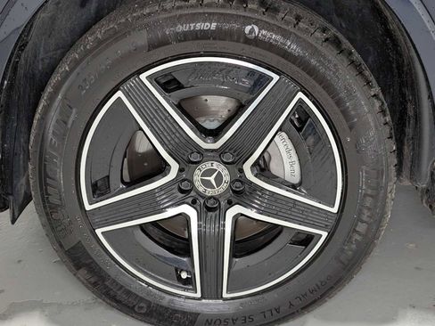 Certified 2023 Mercedes-Benz GLC 300 4MATIC image 3