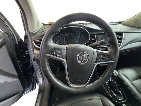 Used 2017 Buick Encore Essence w/ Experience Buick Package FWD image 17
