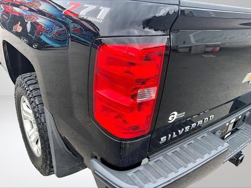 Used 2018 Chevrolet Silverado 1500 LT w/ True North Edition AWD/4WD image 30