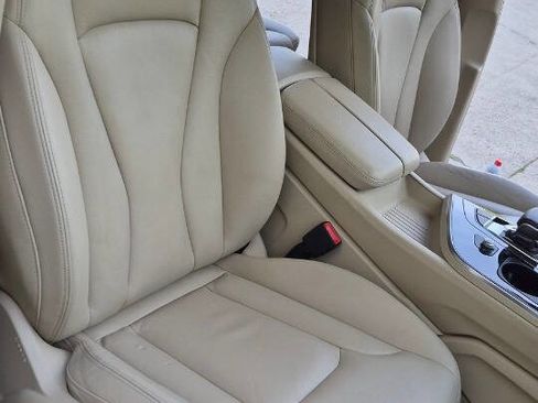 Used 2017 Audi Q7 3.0T Premium Plus image 51