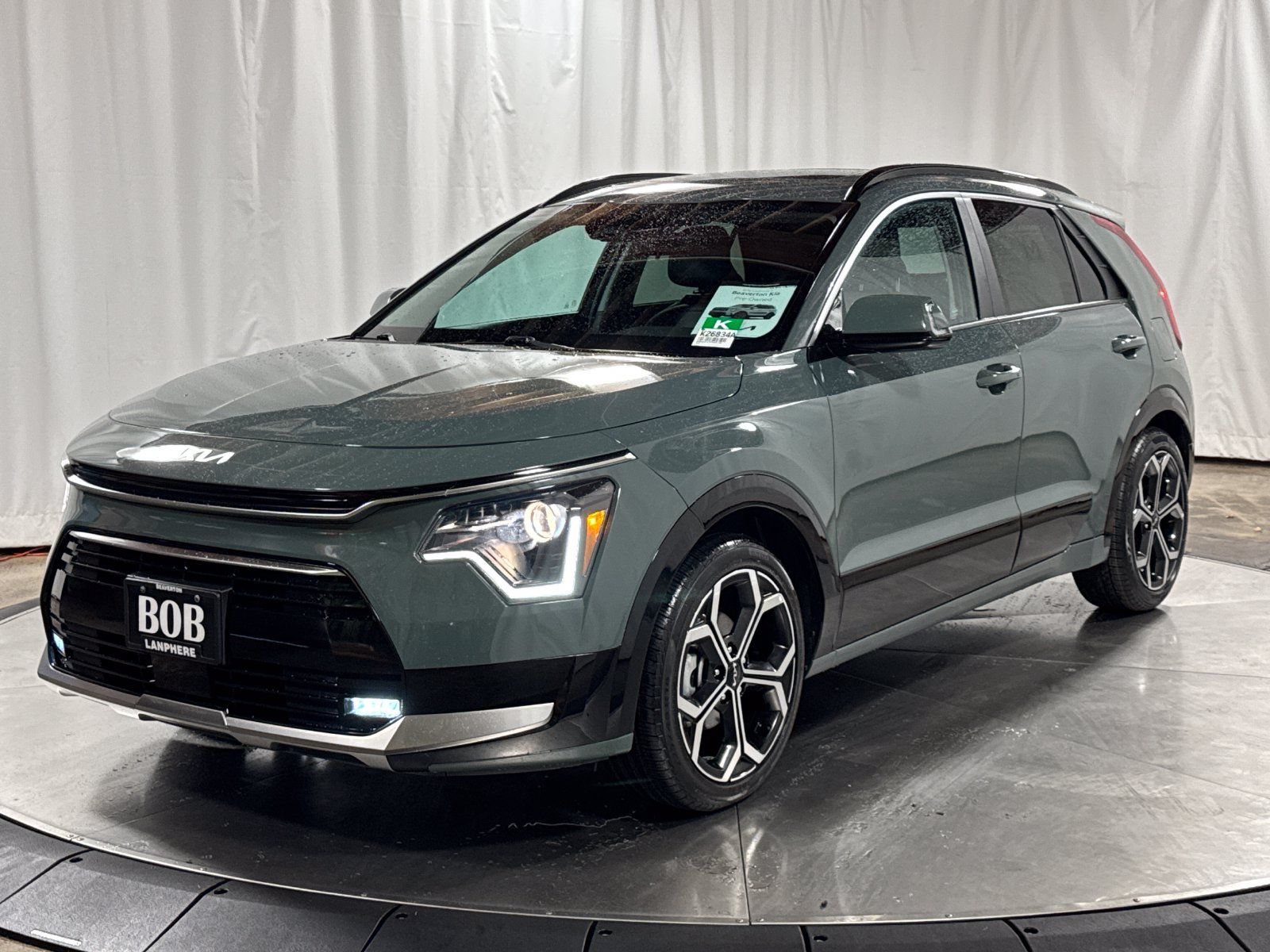 Used 2023 Kia Niro EX Touring FWD image 1