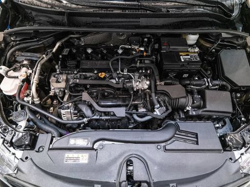 Used 2025 Toyota Corolla LE FWD image 32