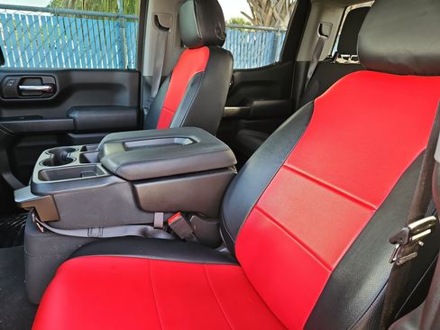 Used 2022 Chevrolet Silverado 1500 Custom image 6