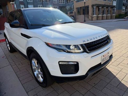 Used 2017 Land Rover Range Rover Evoque SE Premium AWD/4WD image 31