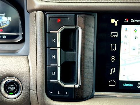 Used 2023 GMC Yukon XL Denali image 18