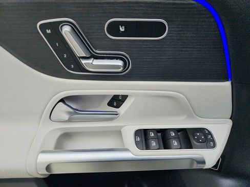 Certified 2023 Mercedes-Benz GLB 250 w/ AMG Line image 20