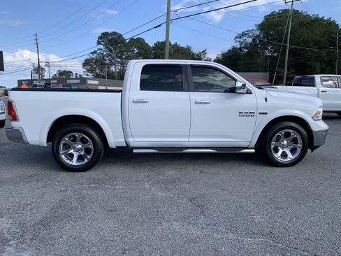 Used 2014 RAM 1500 Laramie w/ Convenience Group image 2