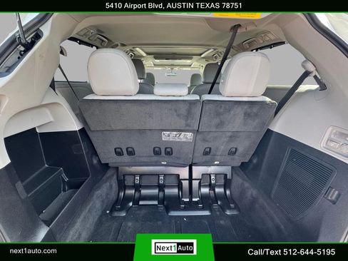 Used 2016 Toyota Sienna Limited Premium FWD image 35