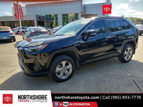 Used 2024 Toyota RAV4 XLE FWD image 1