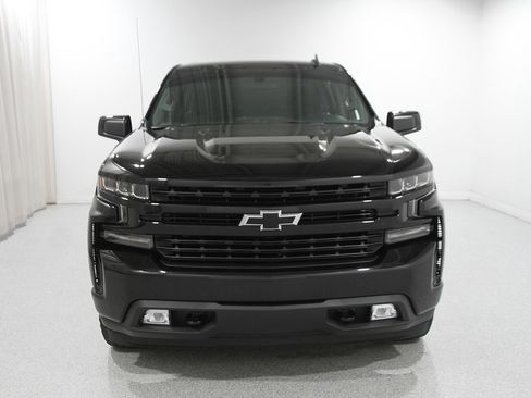 Certified 2021 Chevrolet Silverado 1500 RST w/ Z71 Off-Road Package image 2