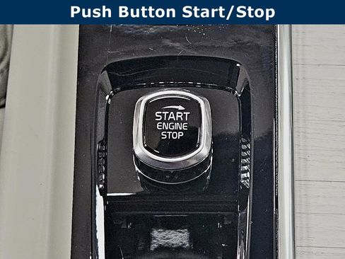 New 2026 Volvo XC60 B5 Ultra w/ Protection Package Premier image 36