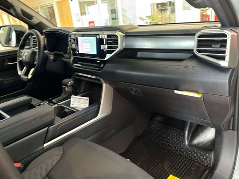 New 2026 Toyota Tundra SR5 w/ SR5 Convenience Package image 19