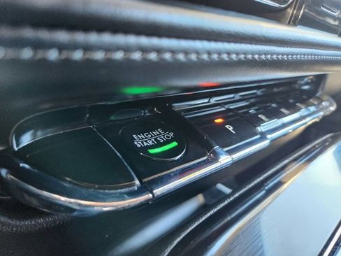 Used 2021 Lincoln Nautilus Standard w/ Equipment Group 101A image 24