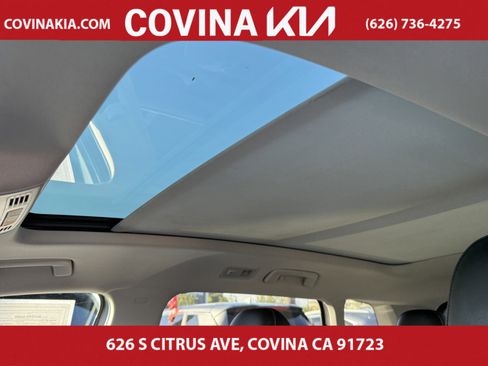 Used 2023 Volkswagen Taos SE image 17