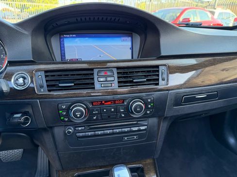 Used 2012 BMW 328i Convertible RWD image 44