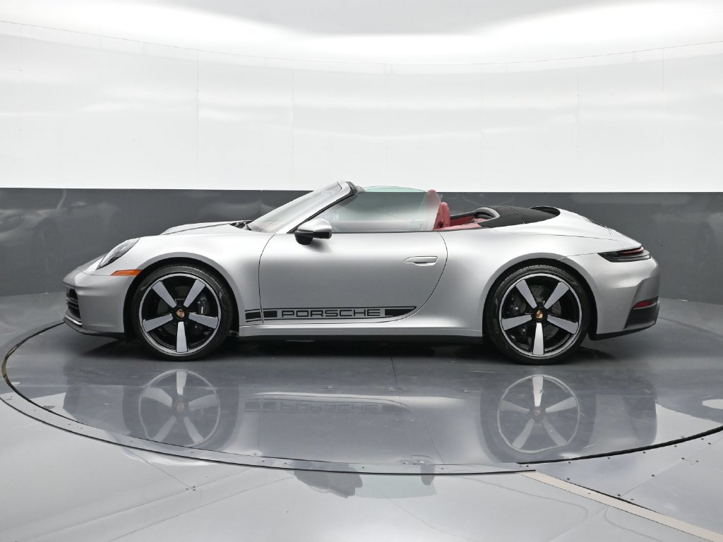 Certified 2026 Porsche 911 Carrera w/ Premium Package RWD image 2