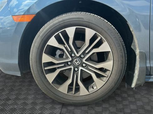 Used 2025 Honda Odyssey Elite image 14