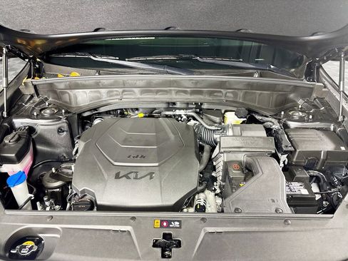 New 2025 Kia Telluride S image 23