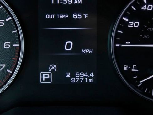Used 2025 Subaru Outback Onyx Edition AWD/4WD image 32