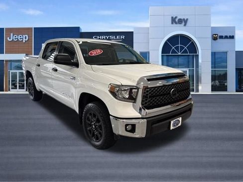 Used 2020 Toyota Tundra SR5 AWD/4WD image 12