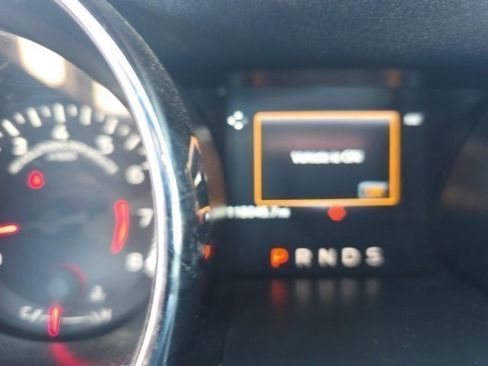 Used 2017 Ford Mustang Premium image 7