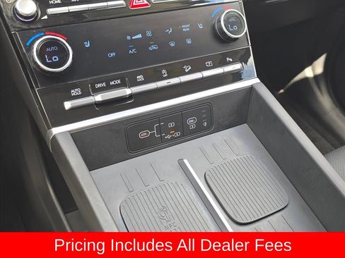 Used 2025 Hyundai Santa Fe XRT AWD/4WD image 10