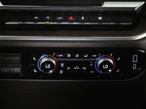 Used 2026 GMC Sierra 1500 SLT AWD/4WD image 20