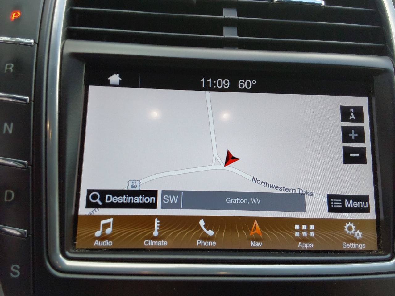 Used 2018 Lincoln MKX Select w/ Select Plus Package AWD/4WD image 13