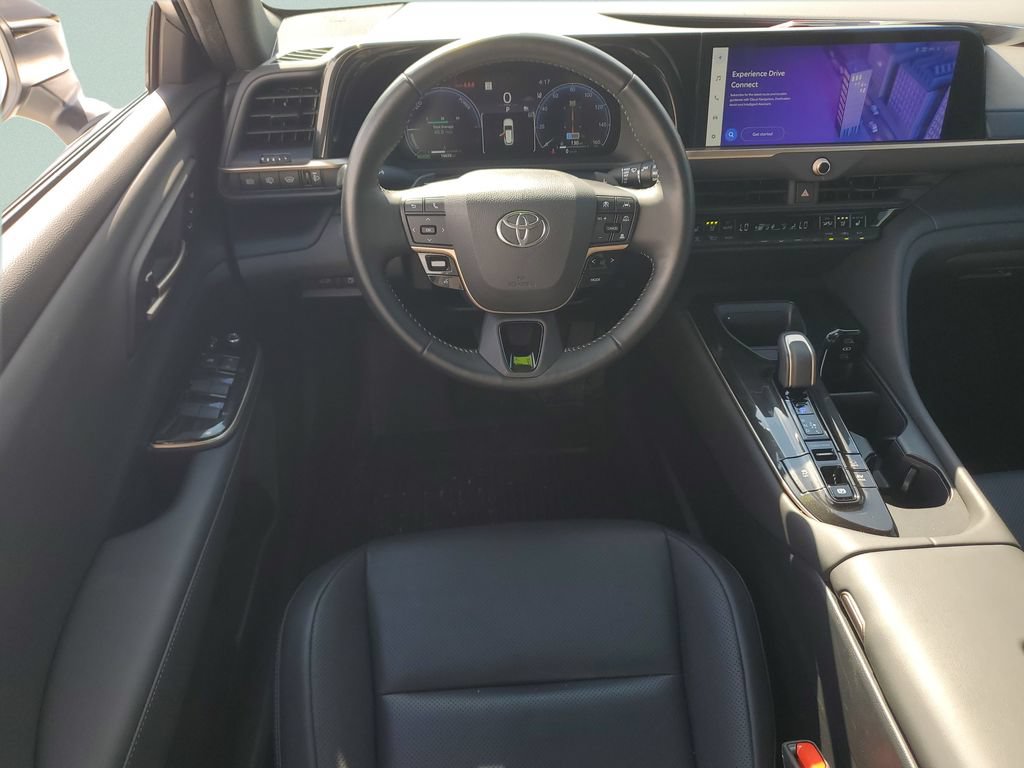 Certified 2025 Toyota Crown Signia AWD/4WD image 12