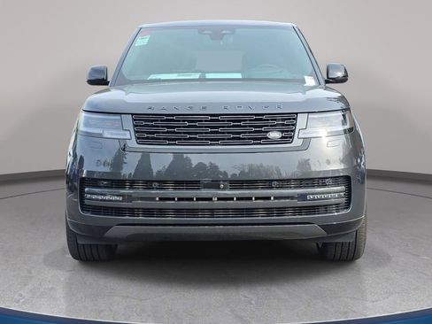 New 2025 Land Rover Range Rover Autobiography AWD/4WD image 2