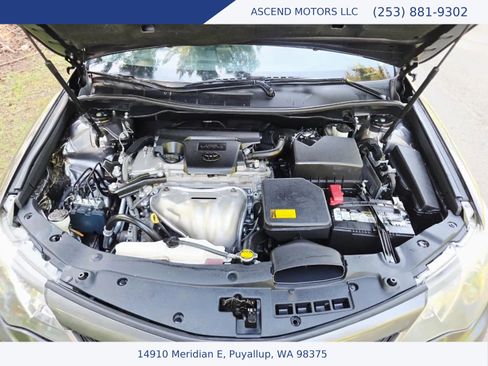 Used 2014 Toyota Camry SE FWD image 17