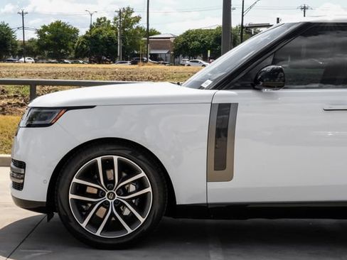 New 2027 Land Rover Range Rover SE AWD/4WD image 16