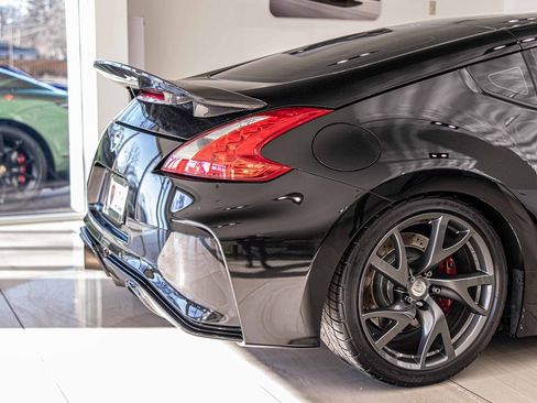 Used 2014 Nissan 370Z Base w/ Sport Package image 12