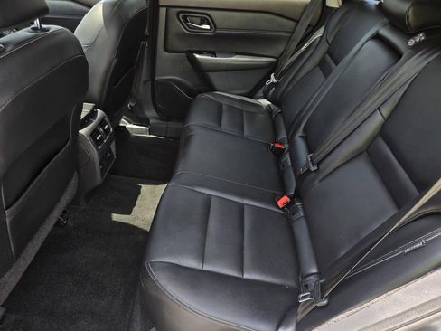 Certified 2022 Nissan Rogue SL FWD image 13