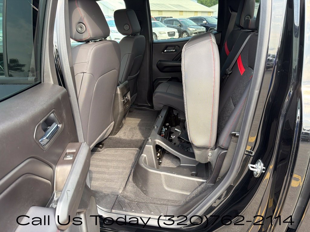 Used 2026 Chevrolet Colorado Z71 AWD/4WD image 29