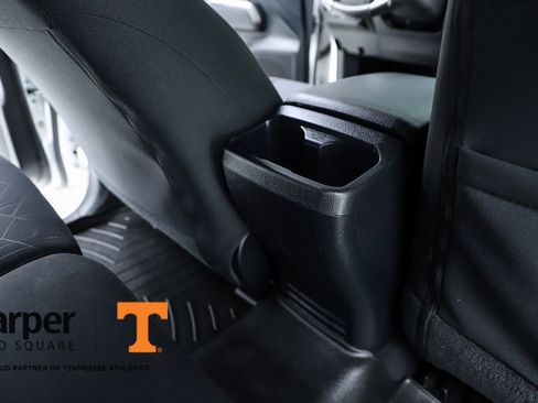 Used 2018 Toyota Tacoma TRD Off-Road image 37