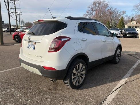 Used 2020 Buick Encore Preferred image 5