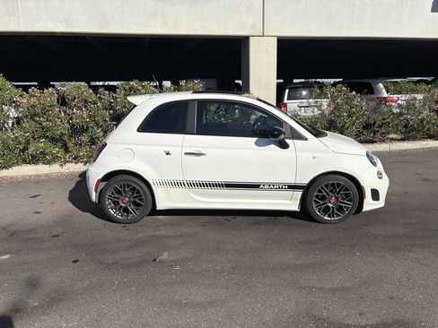 Used 2015 FIAT 500 Abarth w/ Comfort/Convenience Group image 3