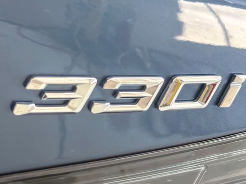 Used 2025 BMW 330i 330i w/ Premium Package image 27