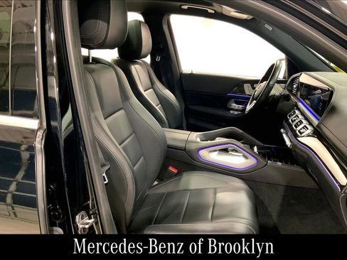 Certified 2022 Mercedes-Benz GLS 450 4MATIC image 9