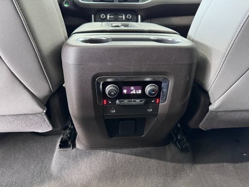 Certified 2023 Chevrolet Tahoe Z71 w/ Luxury Package AWD/4WD image 33