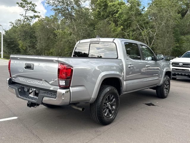 Used 2021 Toyota Tacoma SR5 RWD image 2