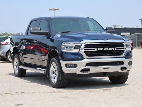 Used 2019 RAM 1500 Big Horn AWD/4WD image 4