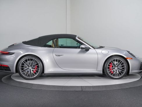 Used 2023 Porsche 911 Carrera 4S AWD/4WD image 9